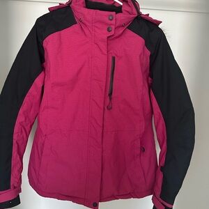 Magellan Women’s Pink and Black Hooded Jacket Size LARGE